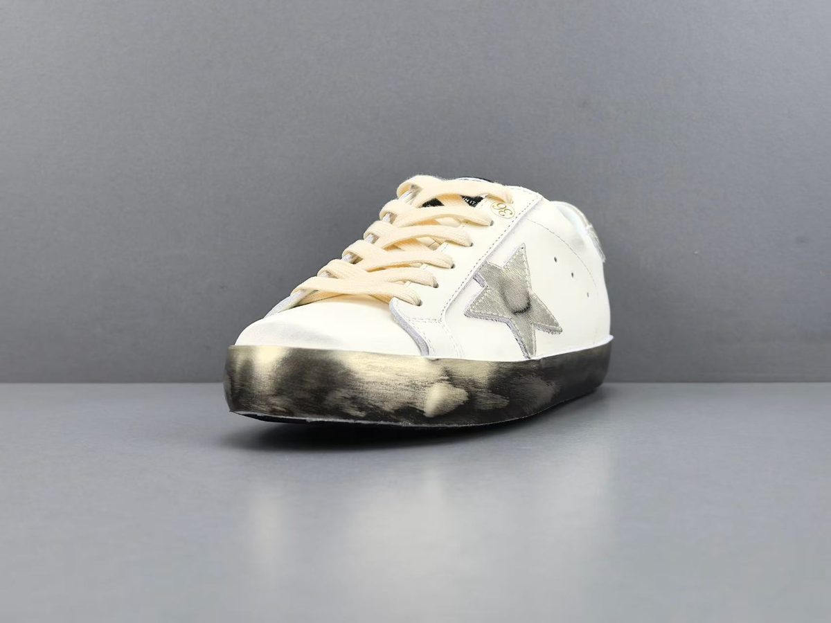 Golden Goose Super-Star Modelo 14