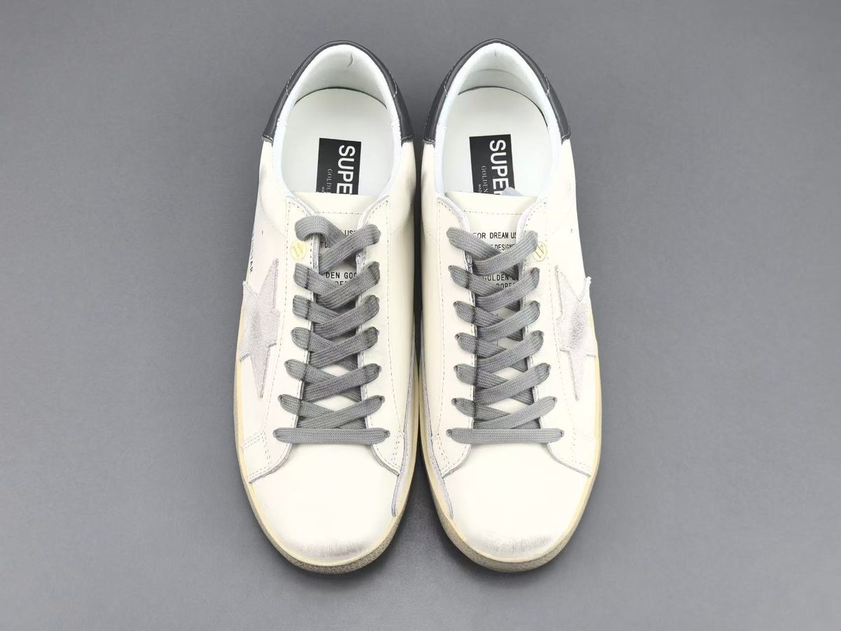 Golden Goose Super-Star Modelo 06