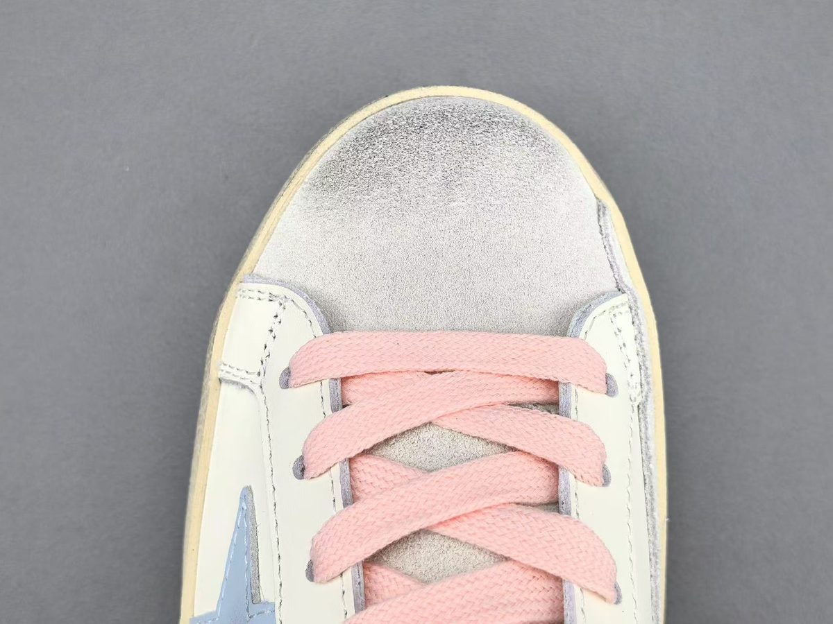 Golden Goose Super-Star Modelo 16
