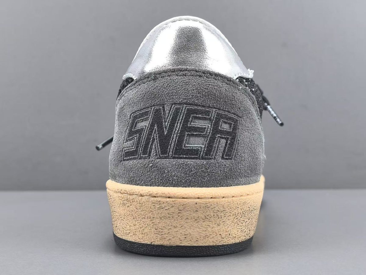 Golden Goose Super-Star Modelo 17