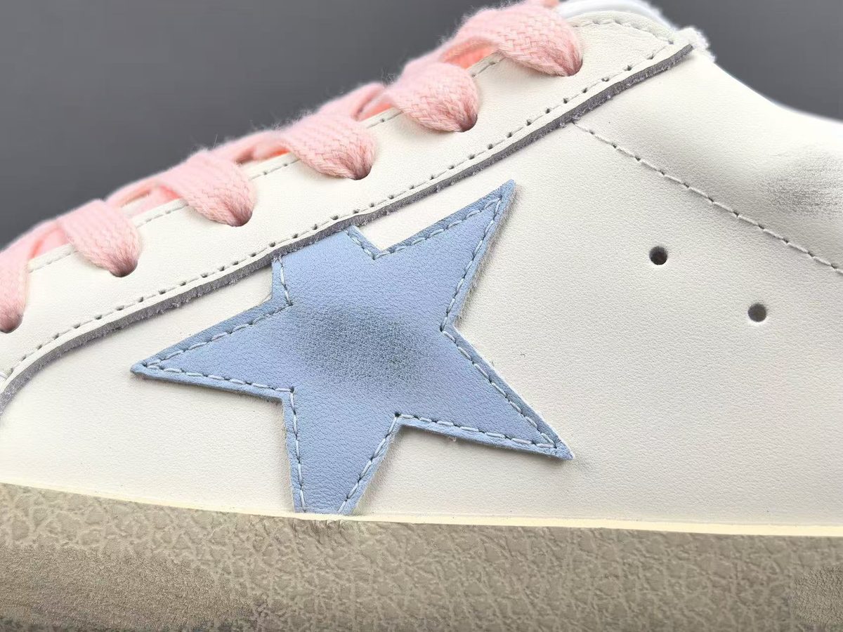Golden Goose Super-Star Modelo 16