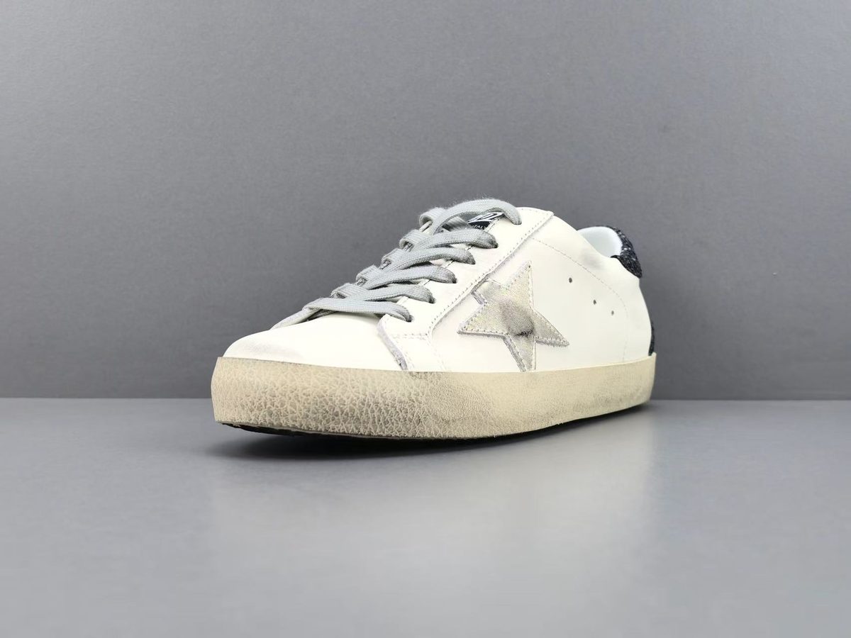 Golden Goose Super-Star Modelo 05