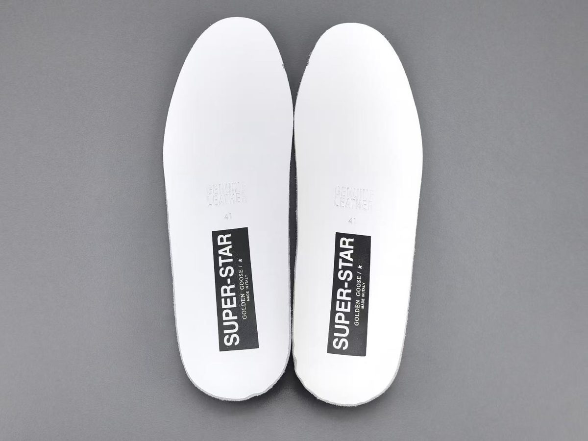 Golden Goose Super-Star Modelo 02