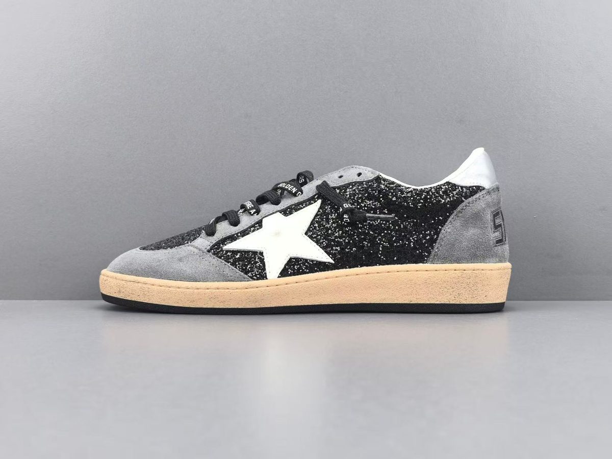 Golden Goose Super-Star Modelo 17