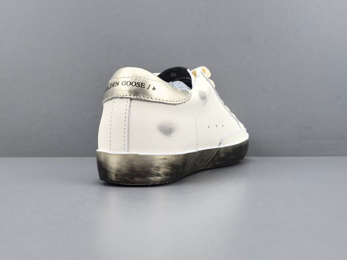 Golden Goose Super-Star Modelo 14