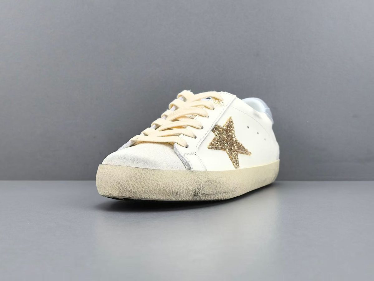 Golden Goose Super-Star Modelo 12