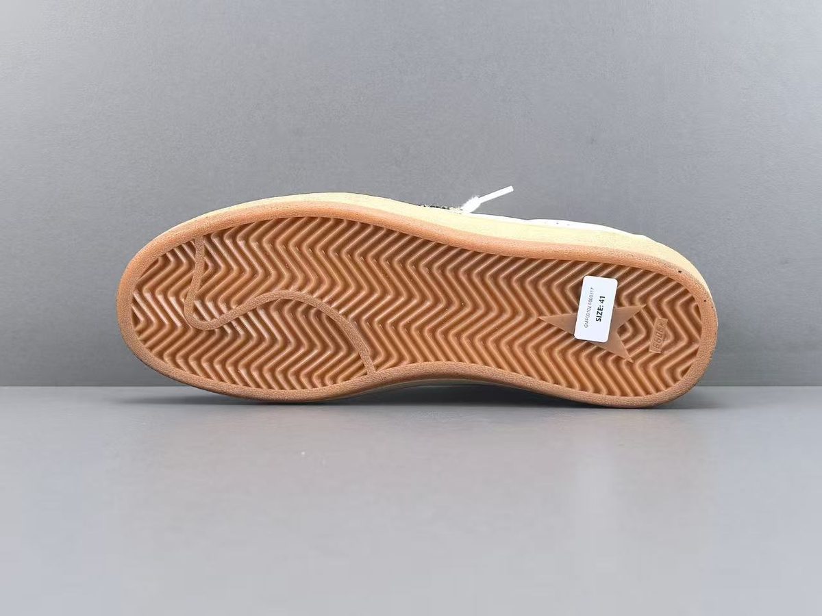 Golden Goose Super-Star Modelo 18
