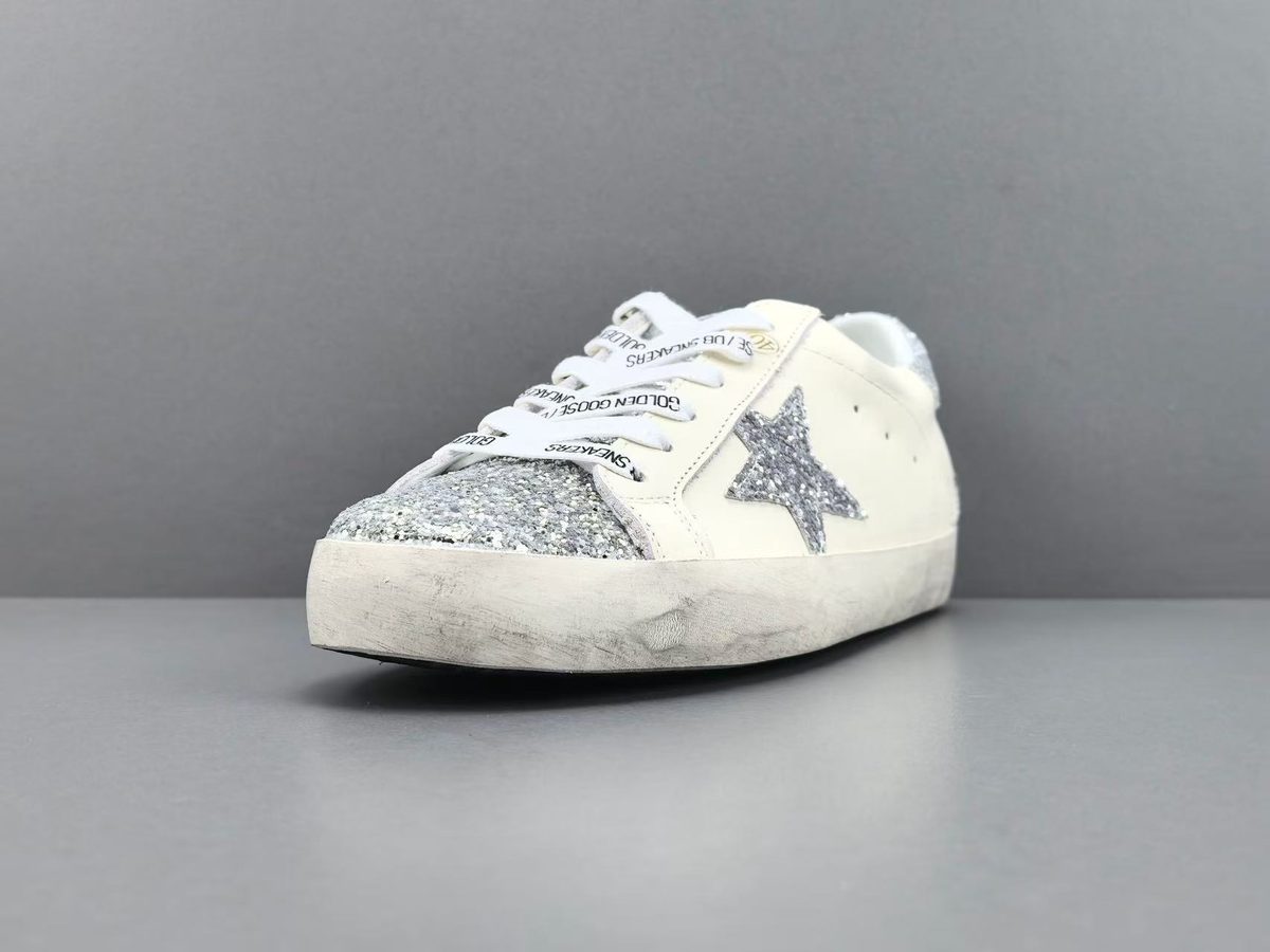 Golden Goose Super-Star Modelo 04