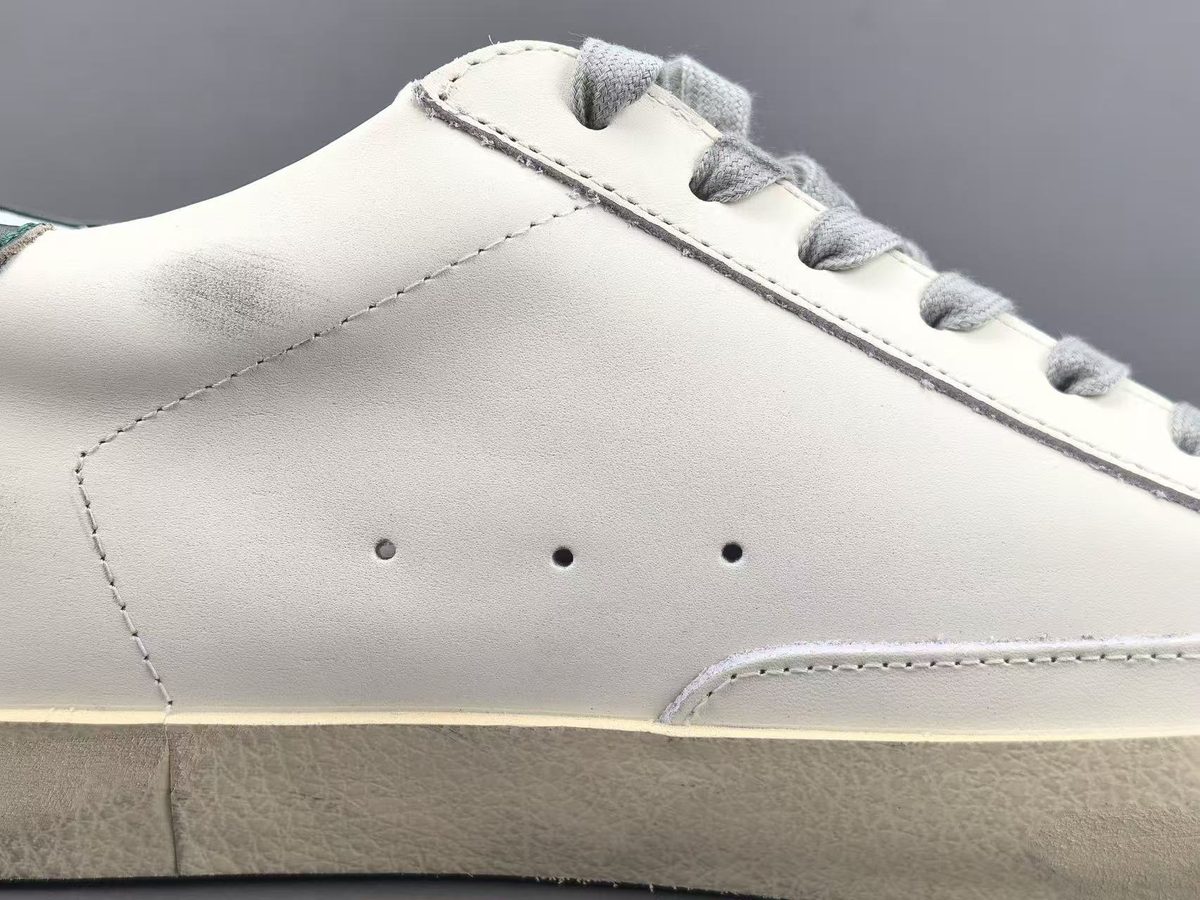 Golden Goose Super-Star Modelo 02