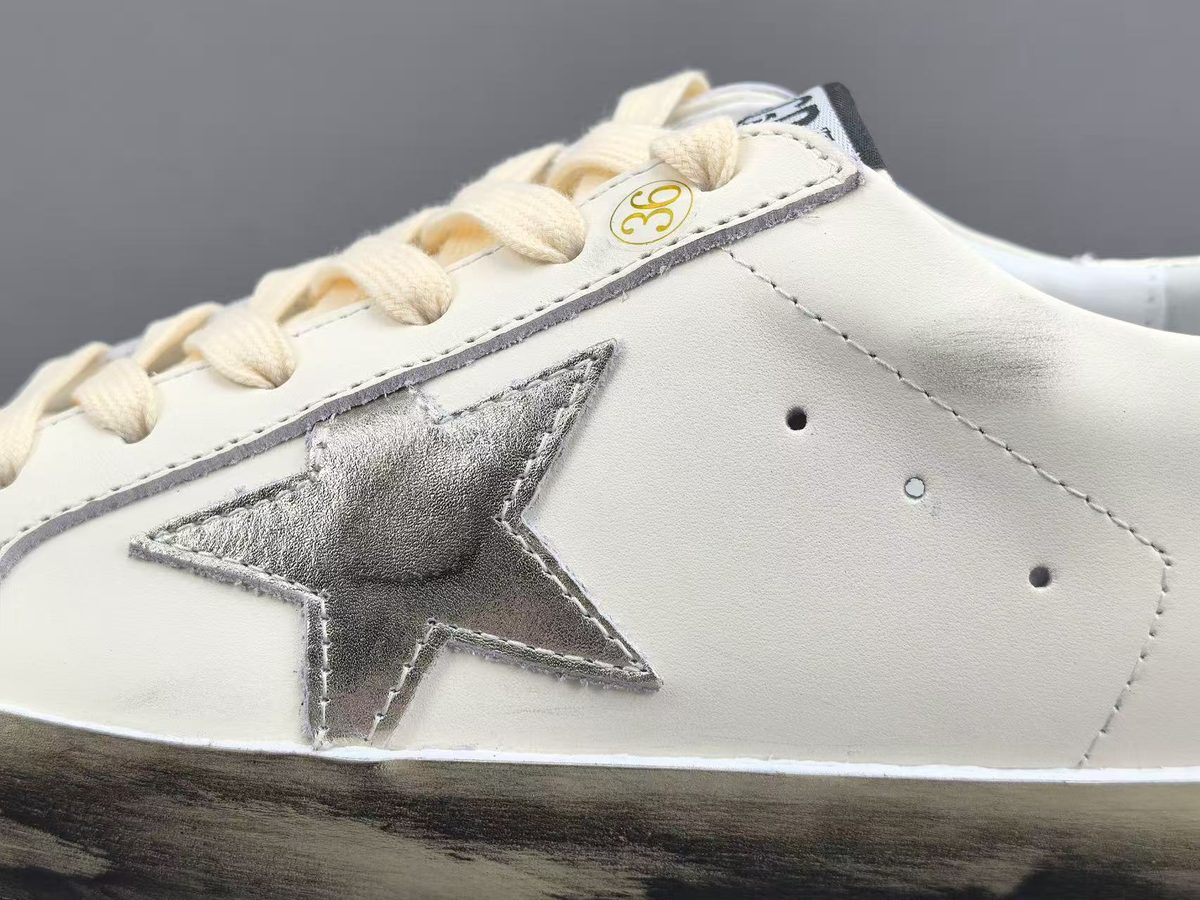 Golden Goose Super-Star Modelo 14
