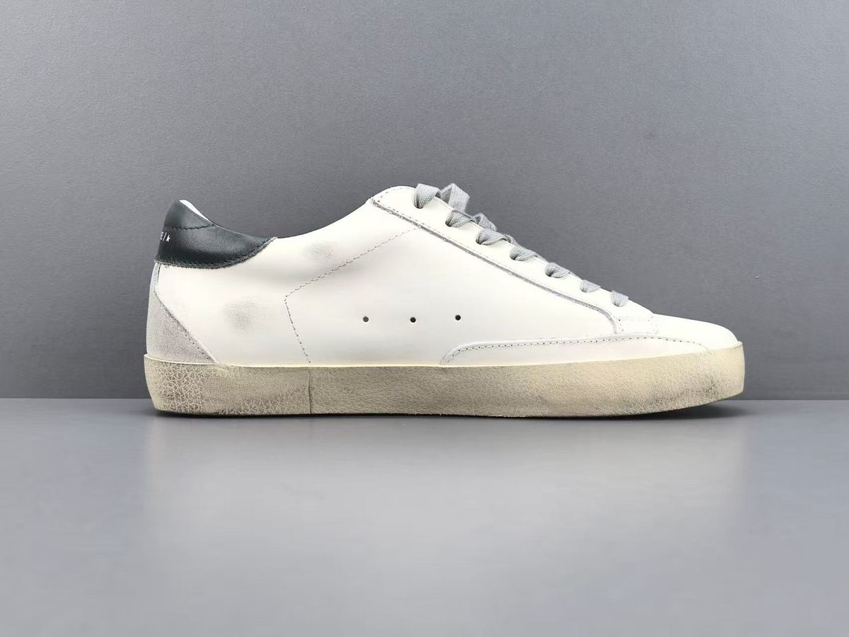 Golden Goose Super-Star Modelo 02