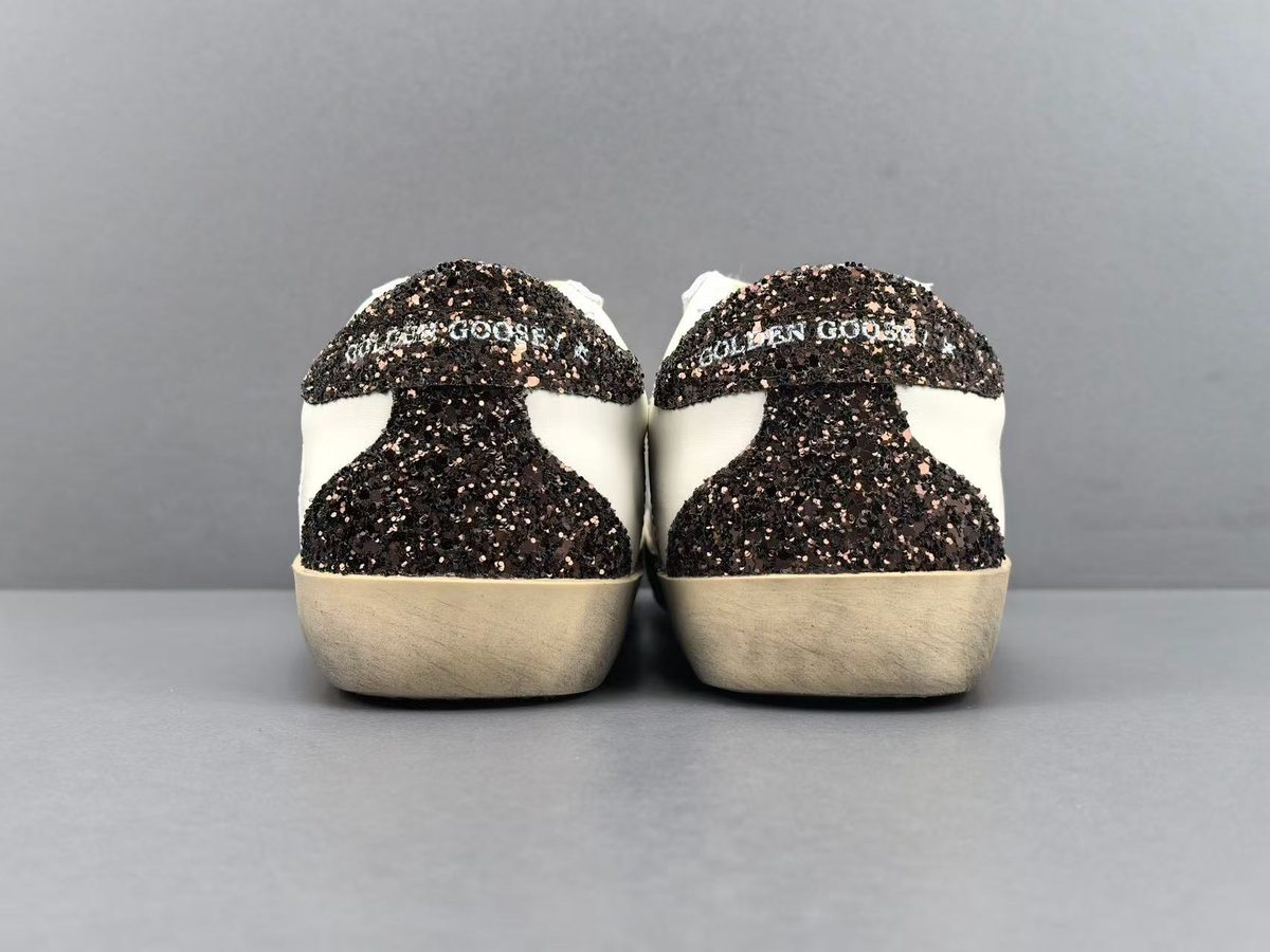 Golden Goose Super-Star Modelo 13