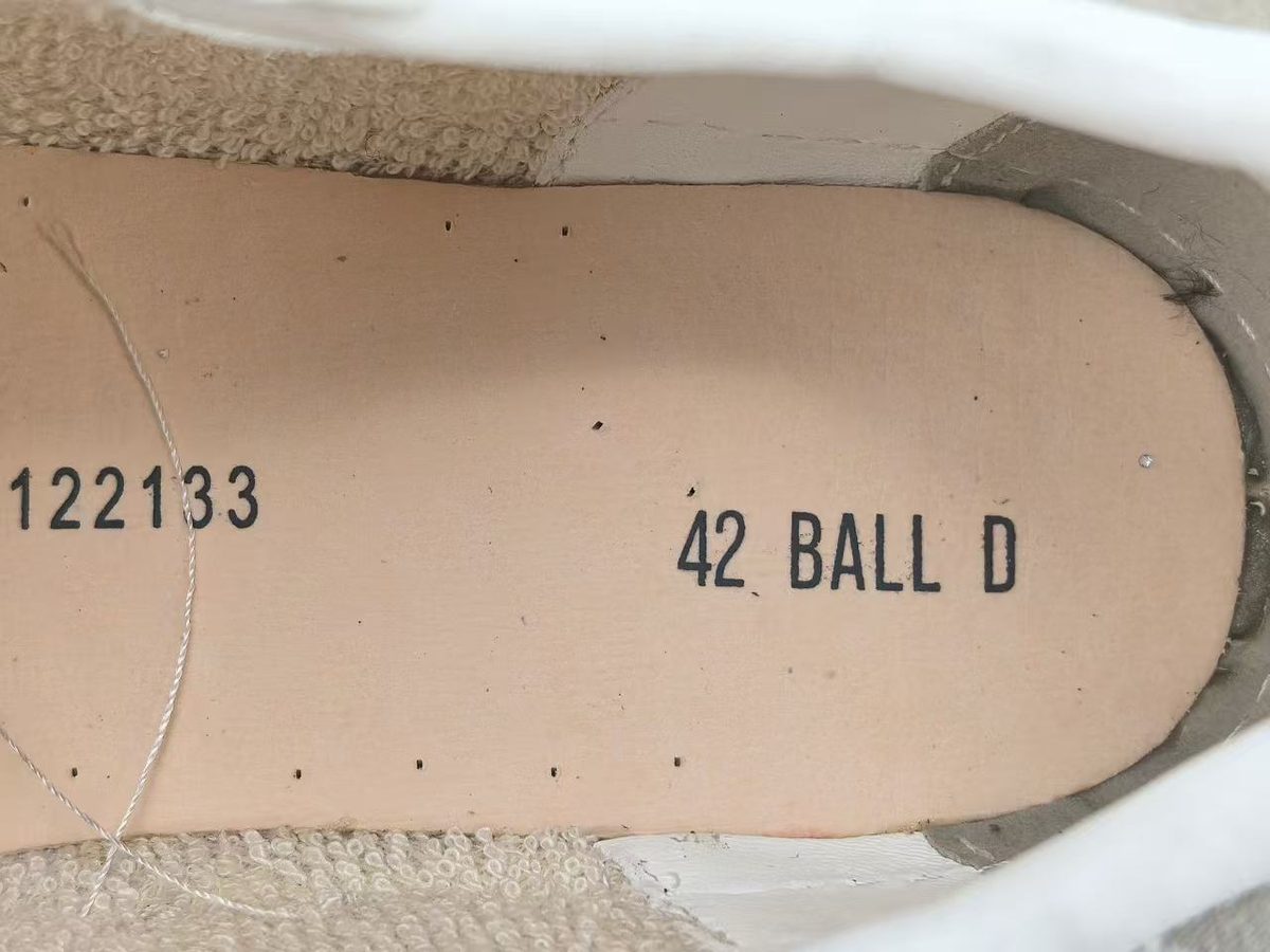 Golden Goose Super-Star Modelo 19