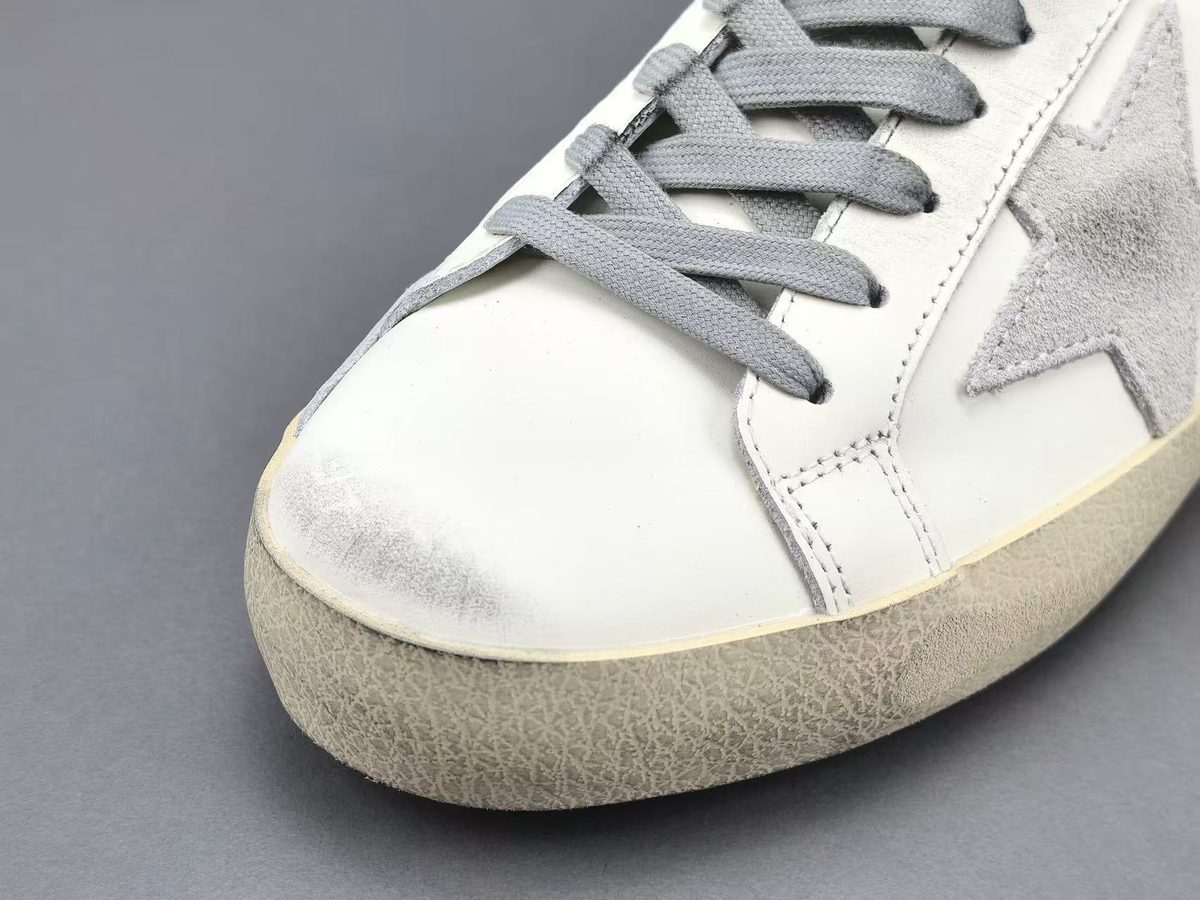 Golden Goose Super-Star Modelo 06