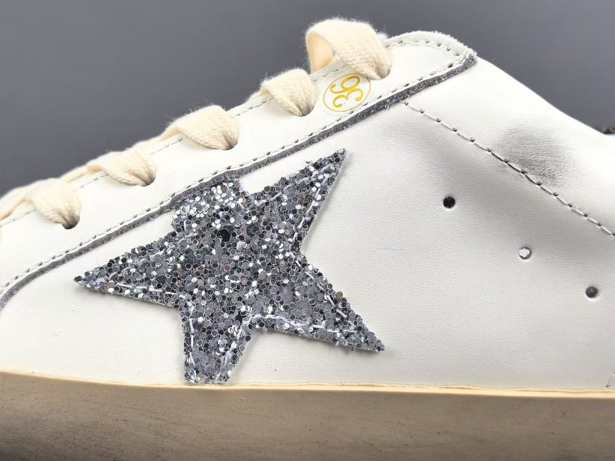 Golden Goose Super-Star Modelo 13