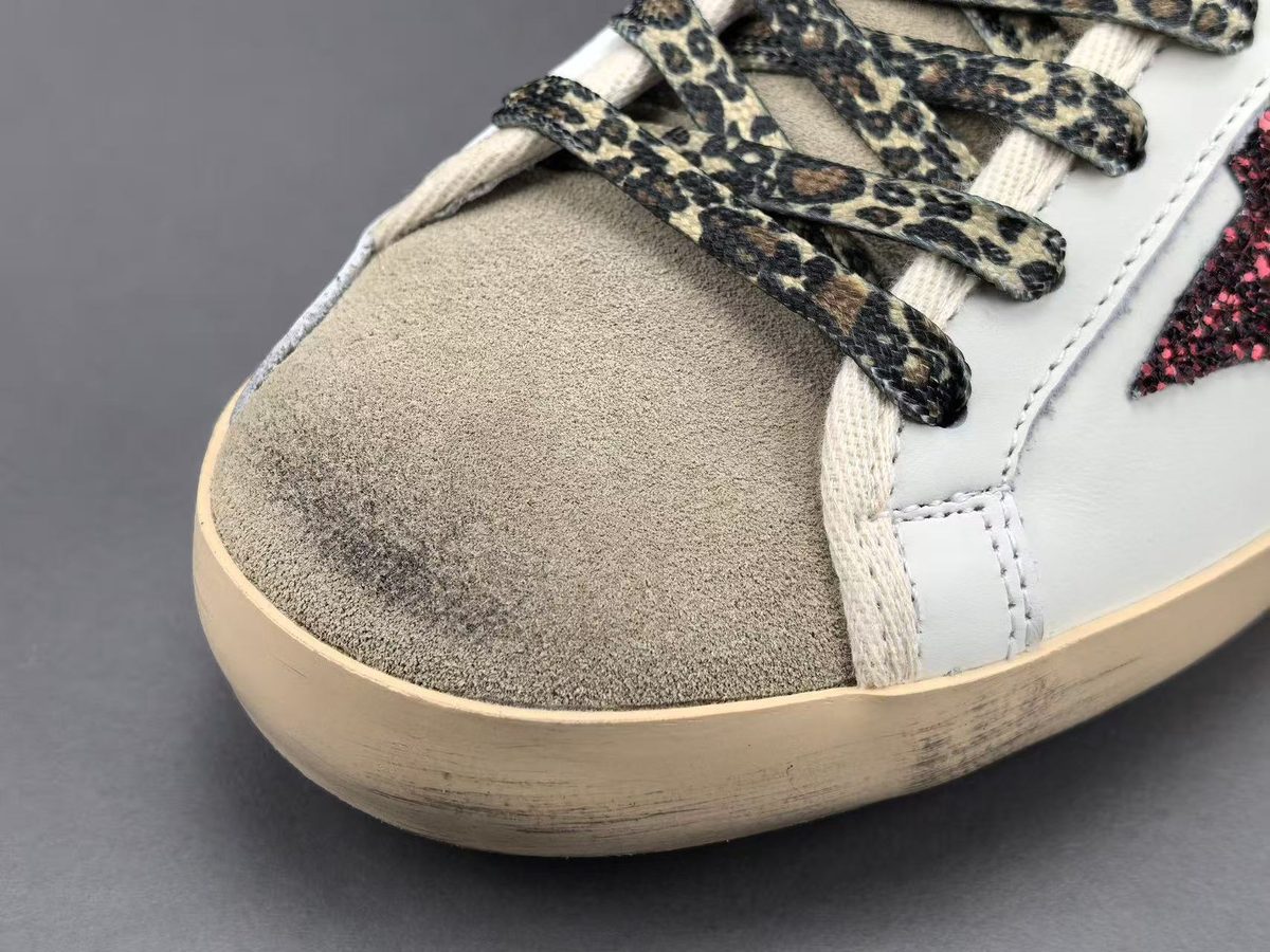 Golden Goose Super-Star Modelo 22