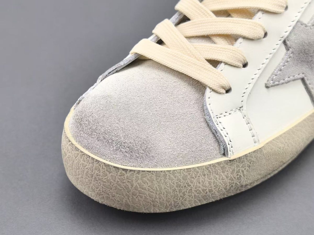Golden Goose Super-Star Modelo 07