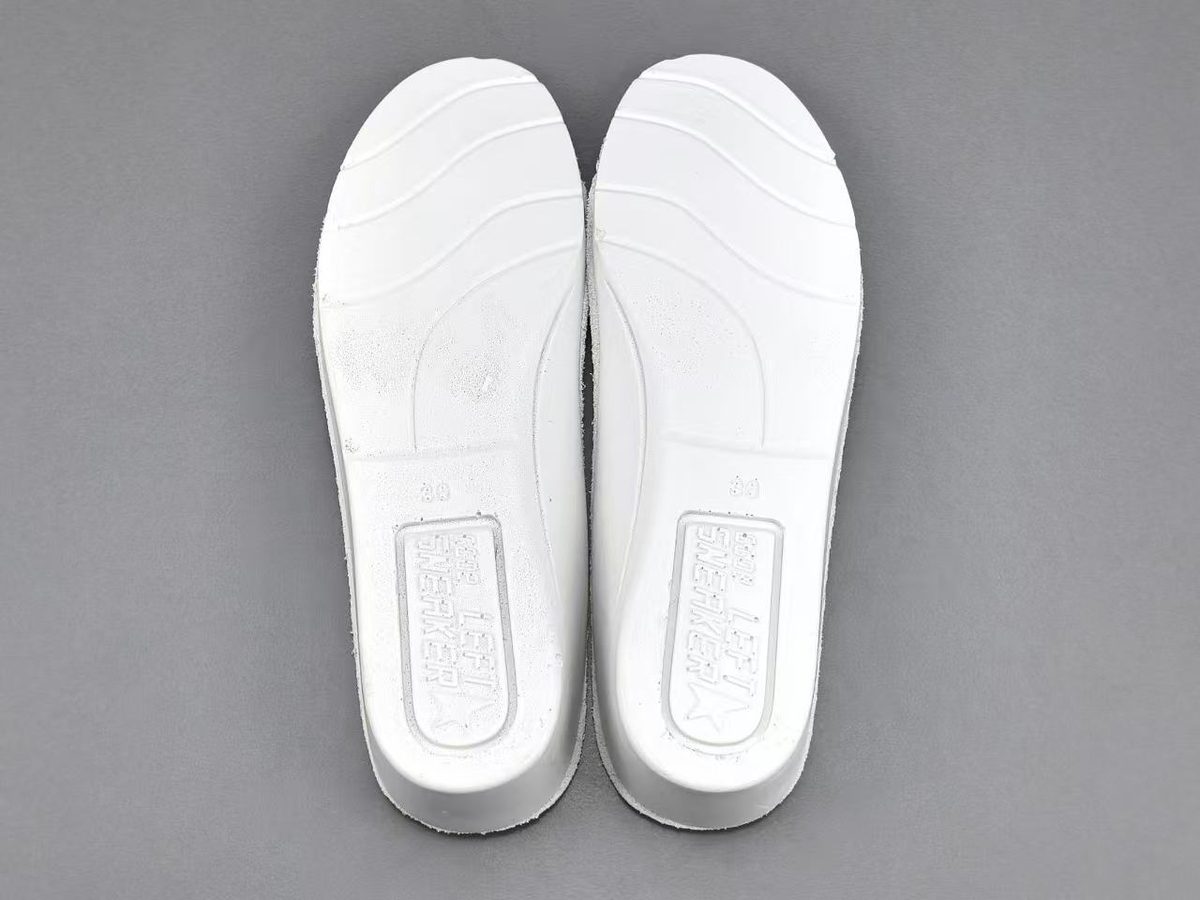 Golden Goose Super-Star Modelo 13