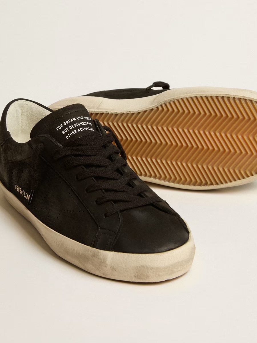 Golden Goose Super-Star Modelo 017