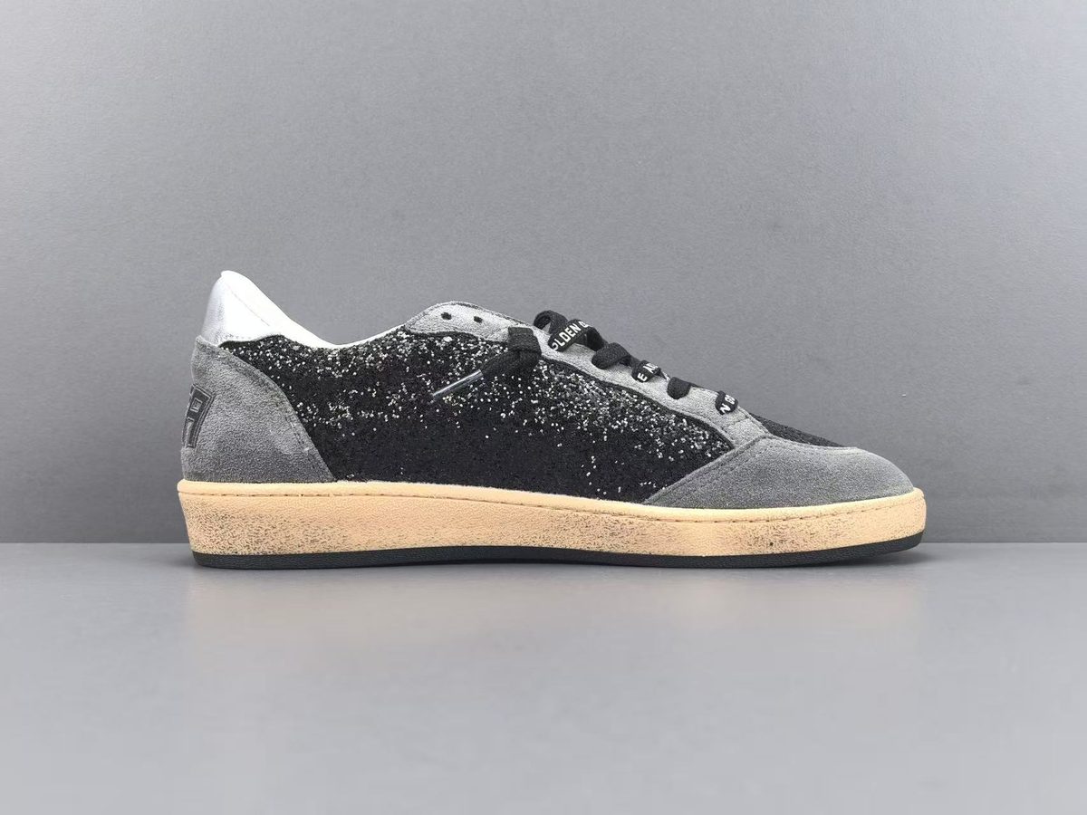 Golden Goose Super-Star Modelo 17
