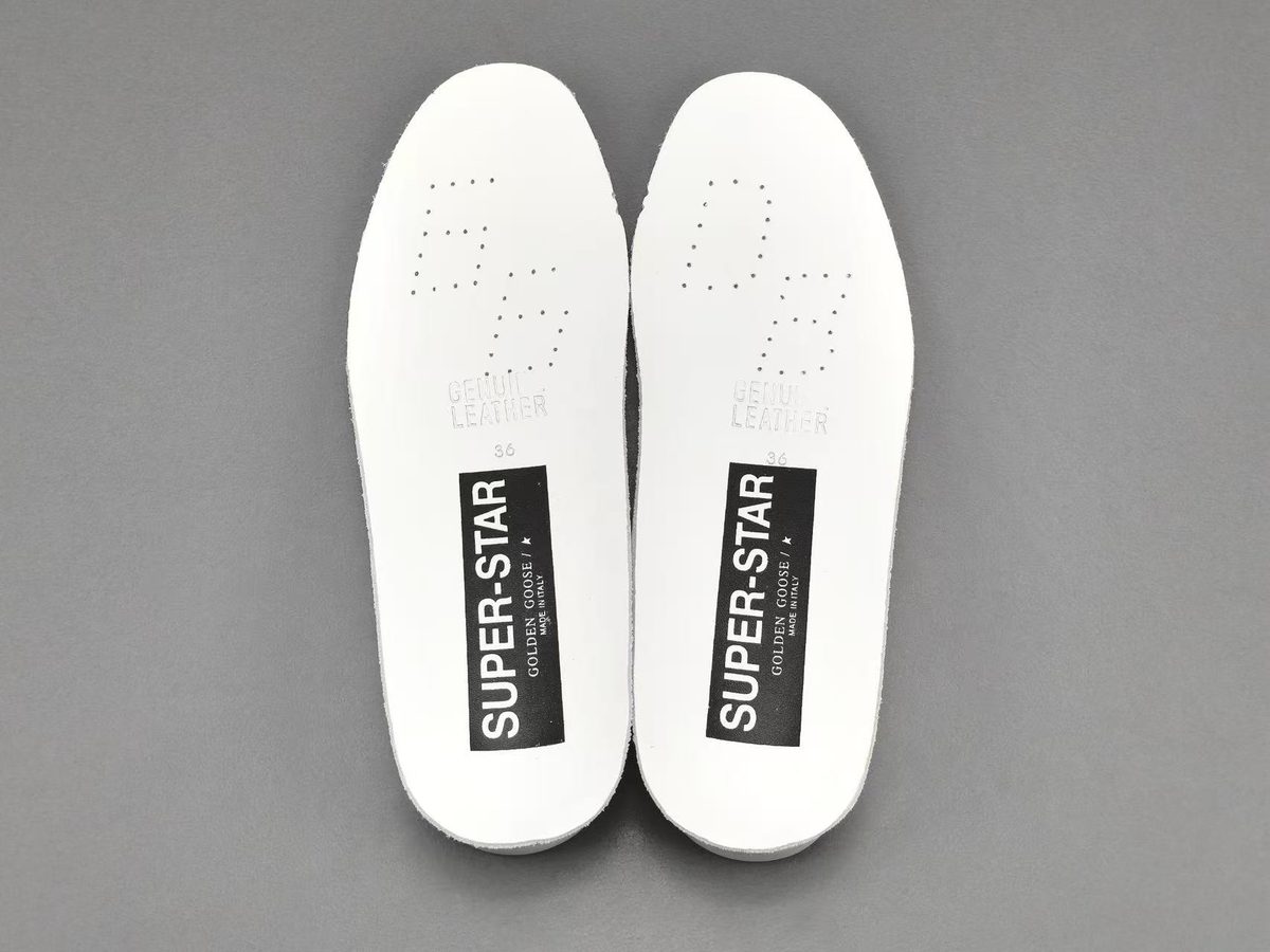 Golden Goose Super-Star Modelo 12