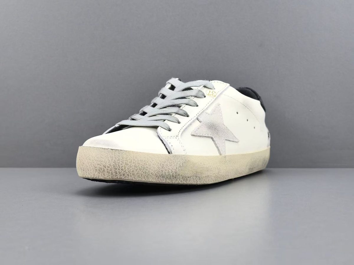 Golden Goose Super-Star Modelo 08