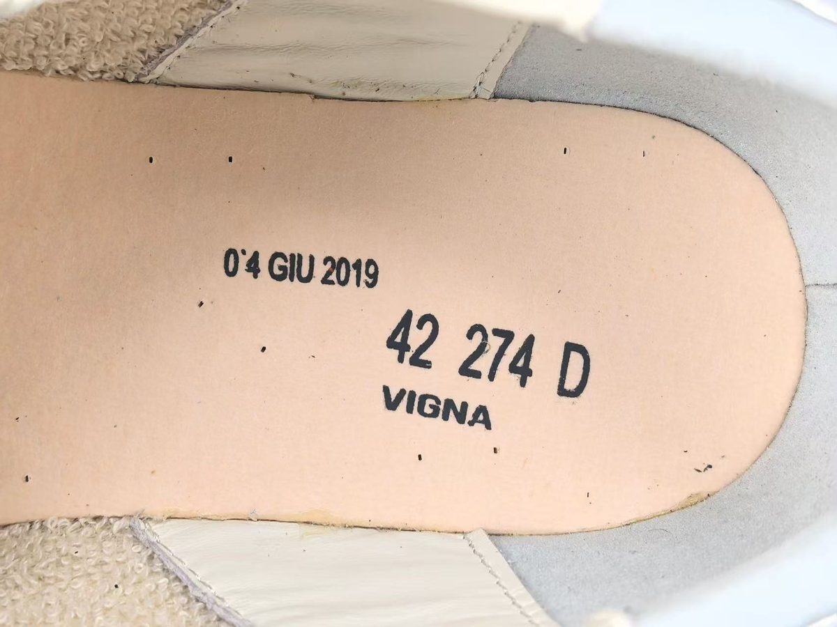 Golden Goose Super-Star Modelo 22