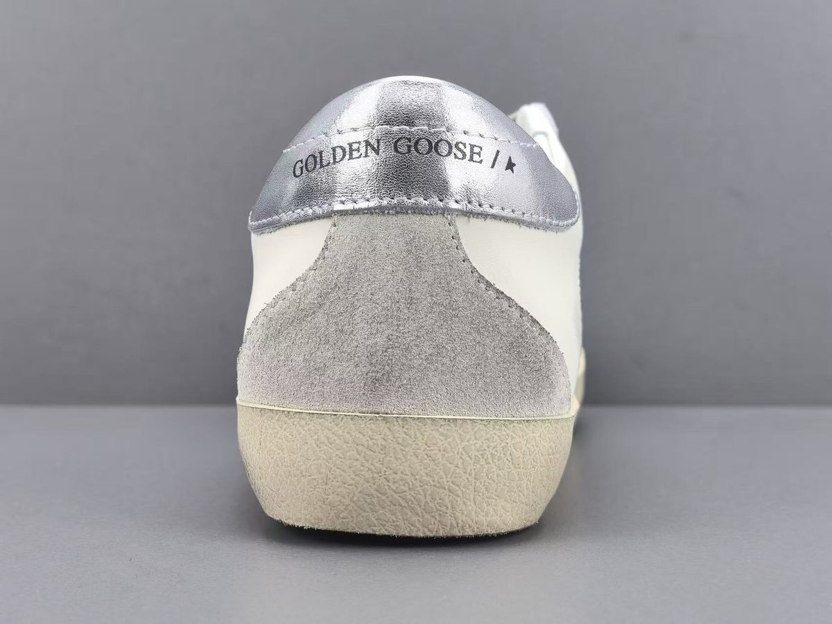 Golden Goose Super-Star Modelo 09